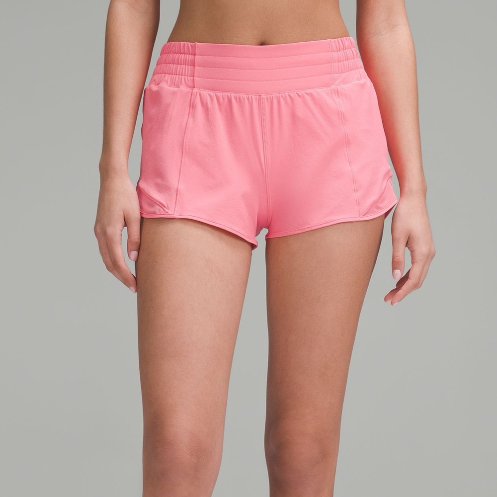 NWT Lululemon Hotty Hot High-Rise Lined Short 2.5" Sakura Pink Size 6